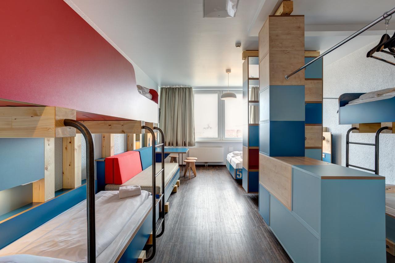Bed in 6-Bed Mixed Dormitory Room